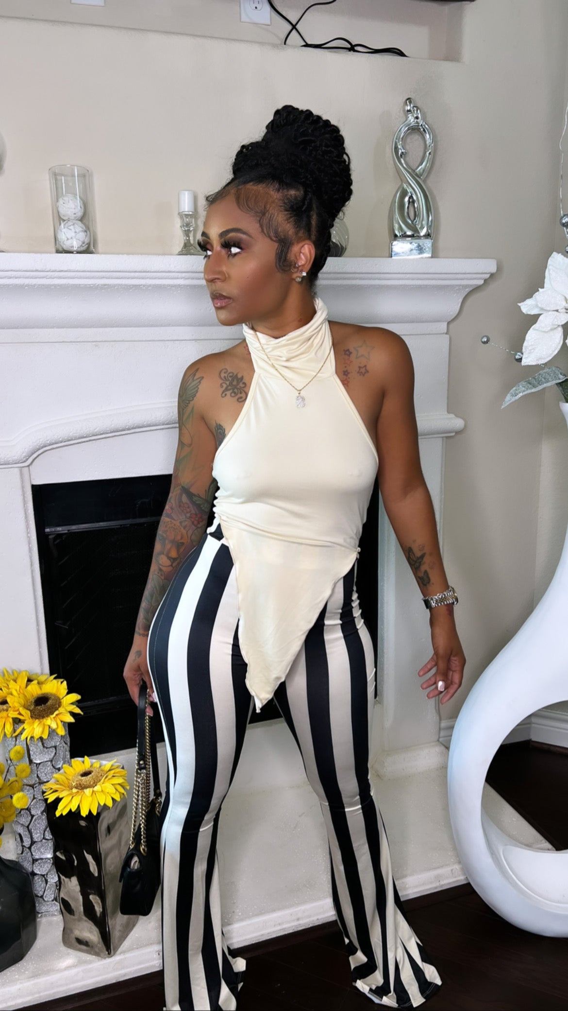 Gina set