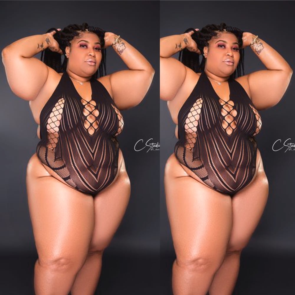 Adore me (plus size only)