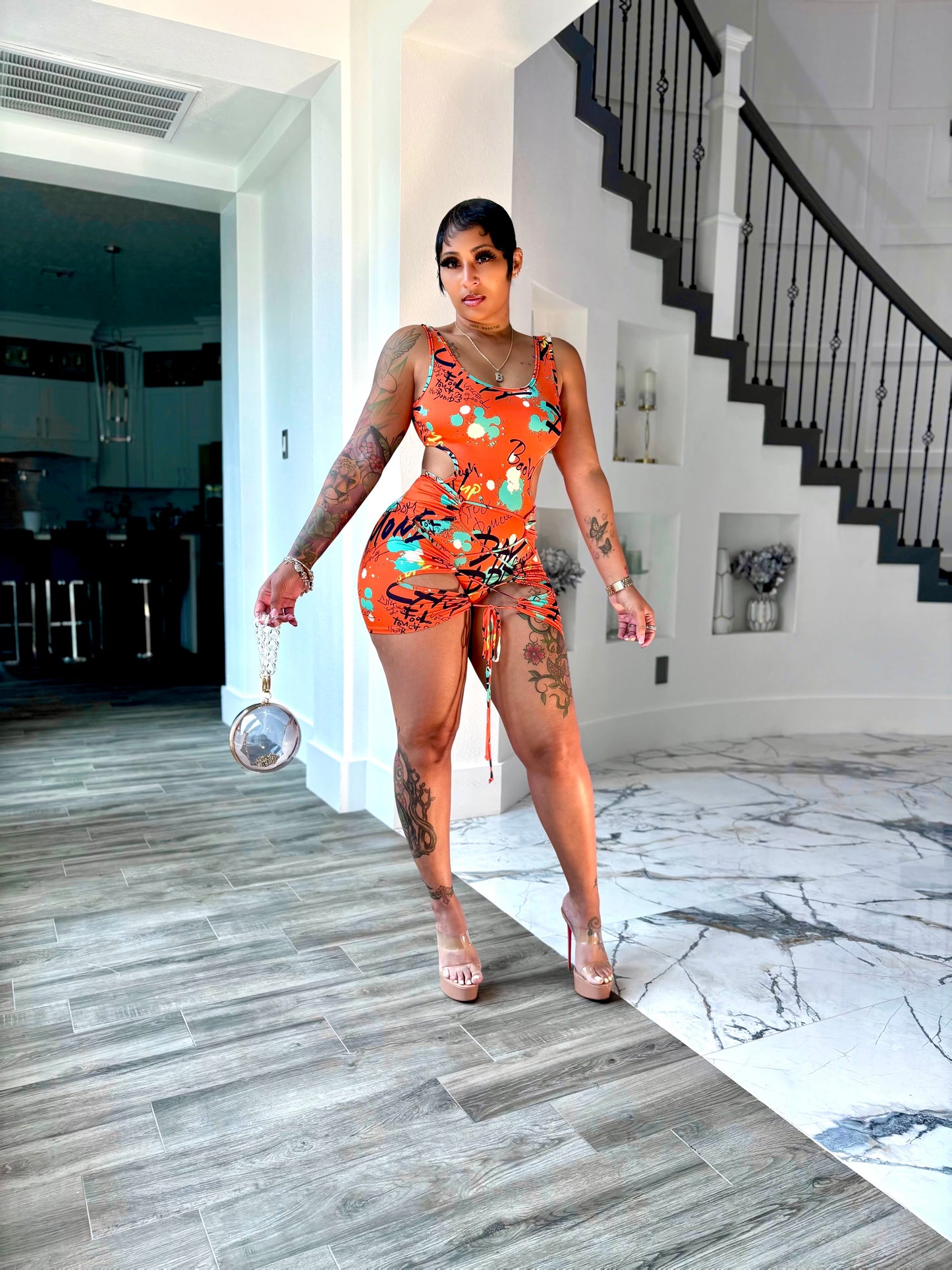 Ms Miami (orange)